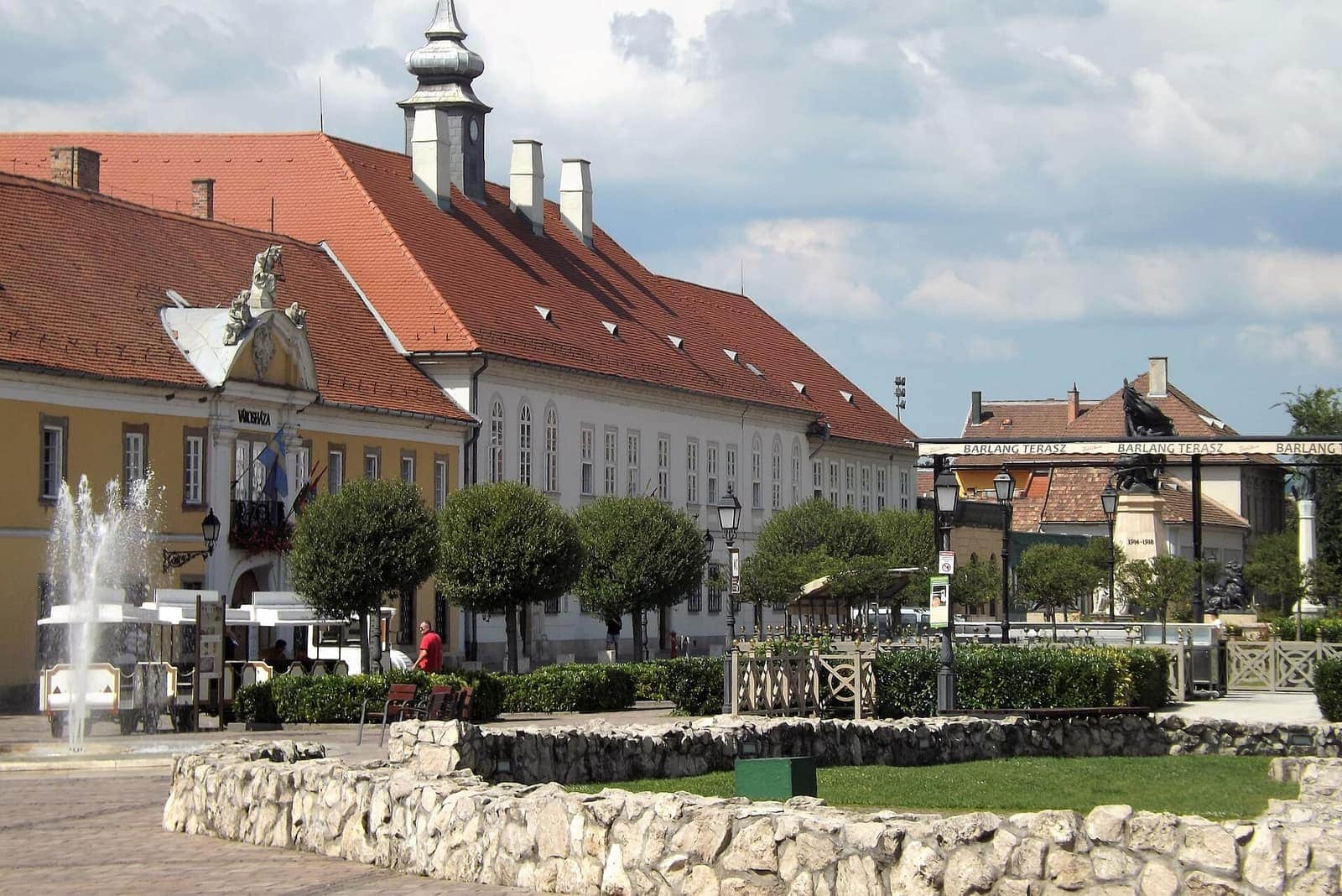 Március 15. tér (váci főtér), Vác