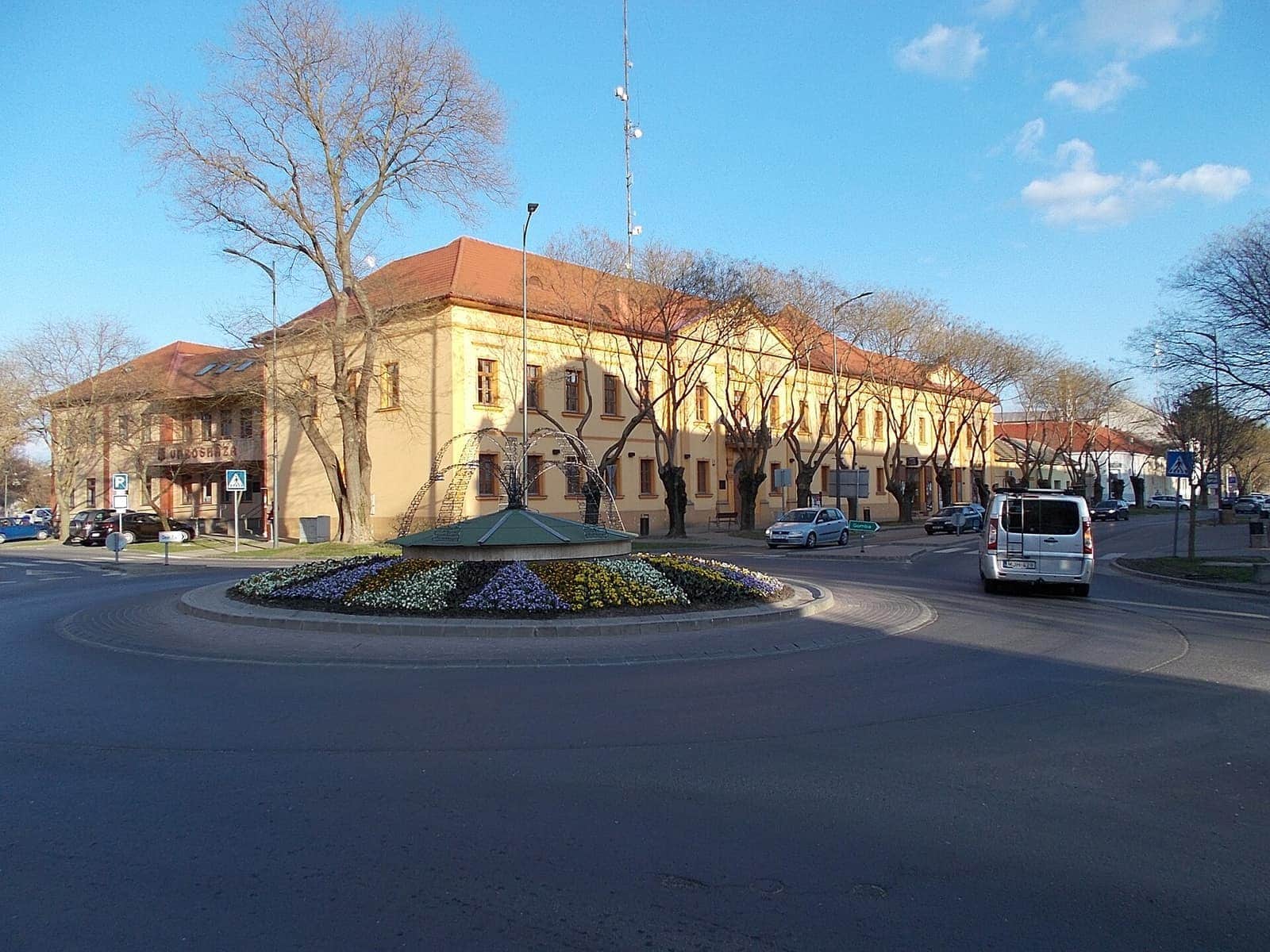 Monor Városháza, Monor