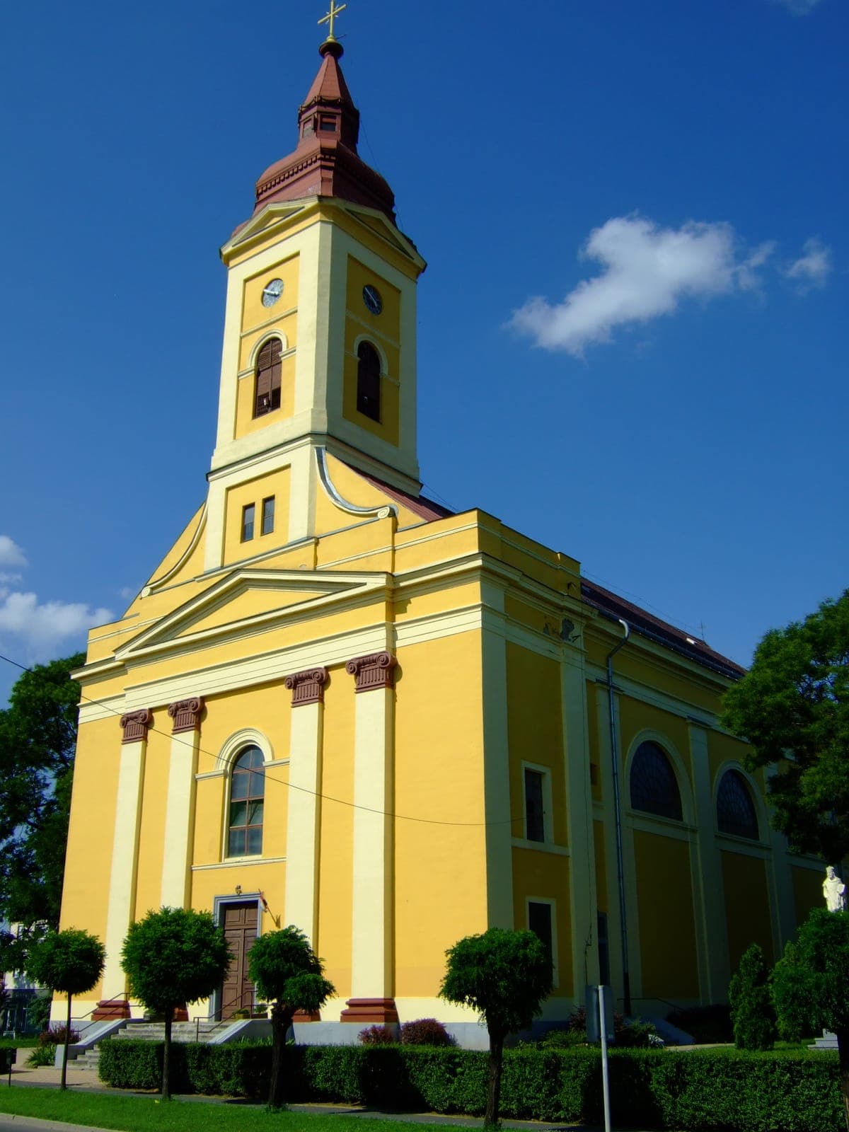 Nagyboldogasszony római katolikus templom, Polgár