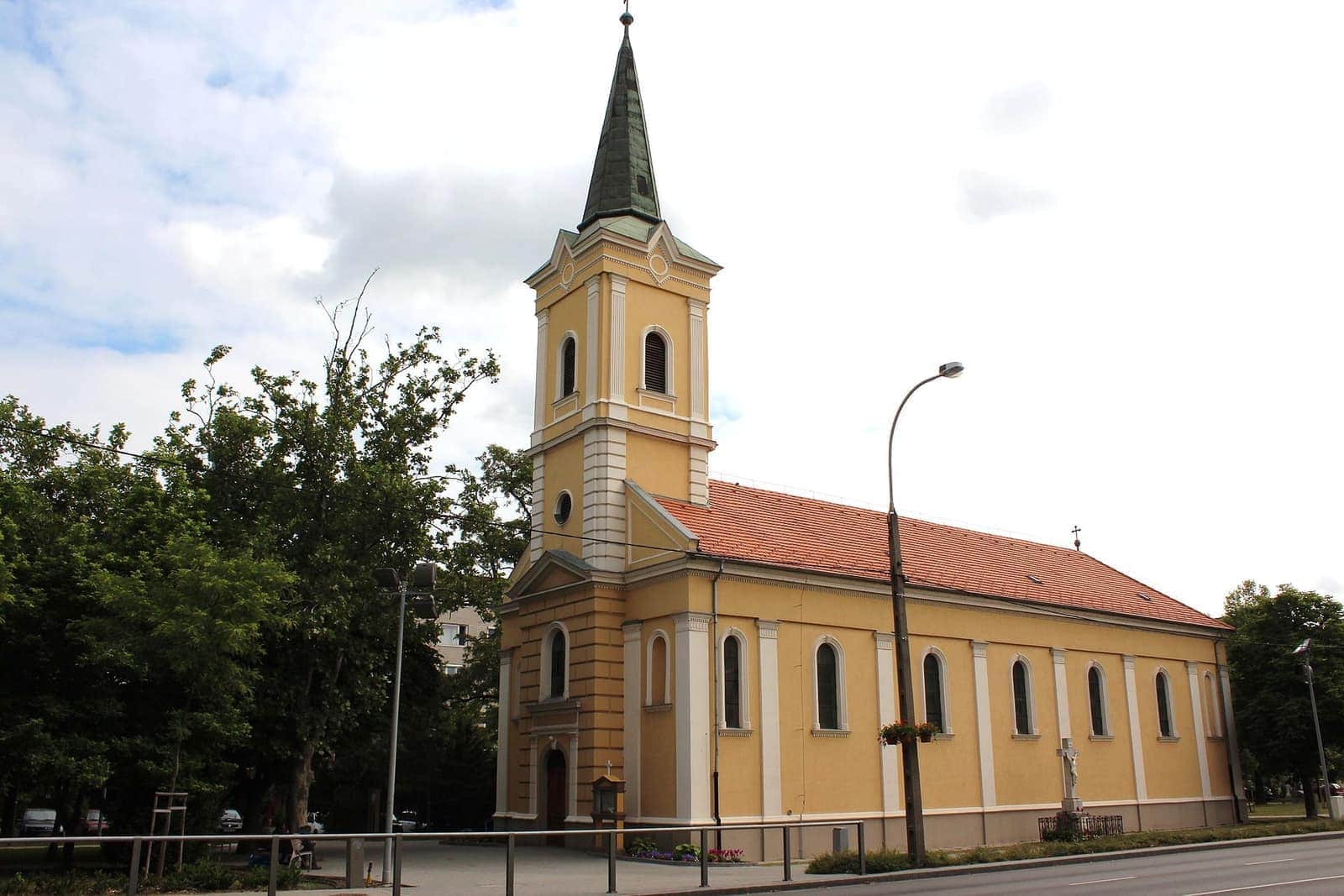 Rákoskeresztúri Szent Kereszt-plébániatemplom, XVII. Rákosmente